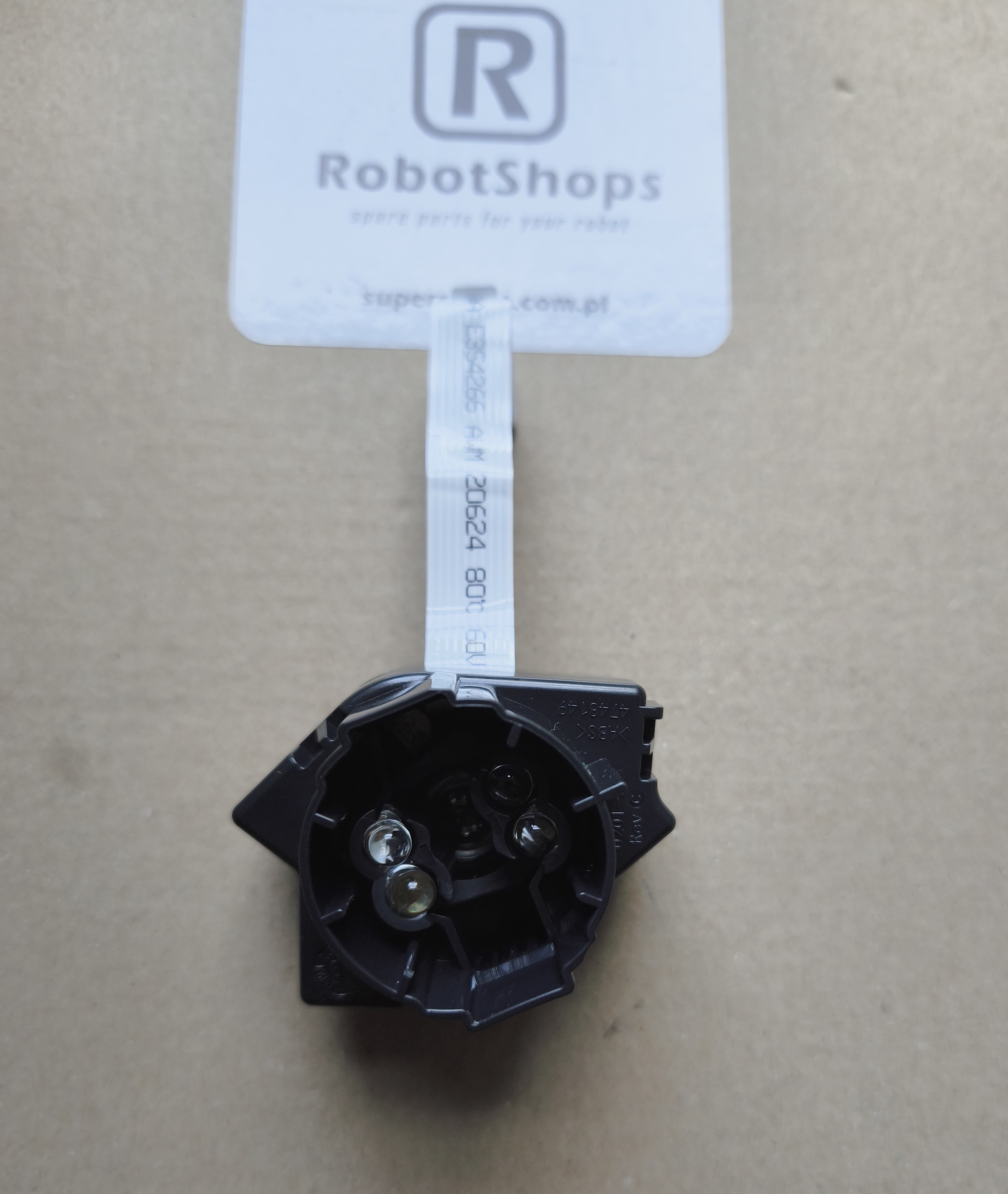 pol_po_iRobot-czujnik-podlogowy-optyczny-do-Roomba-Combo-10MAX-j9-PN-IRT-4694136-10451_2.jpg