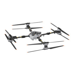 Dron DJI FlyCart 100 ze spadochronem