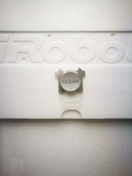 I-Robot Roomba kółko przednie wraz z podstawą