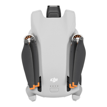 Dron DJI Mini 3 Fly More Combo DJI RC