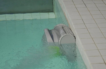 Robot odkurzacz akumulatorowy do basenu Poolmate DT B - do 150-200 m2 / Gwarancja i serwis w Polsce