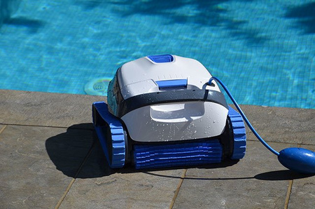 Dolphin S100 Residential Pool Cleaning Robots