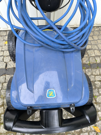 Robot odkurzacz basenowy Dolphin S100